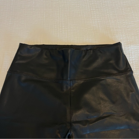 AE Faux Leather Highest Waist Legging - Picture 7 of 10